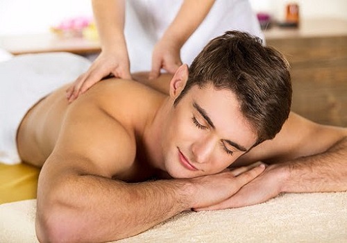 Male to Male Body Massage